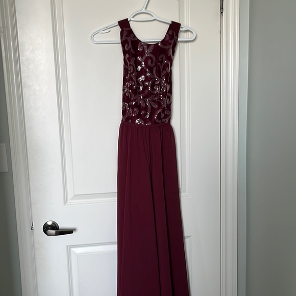 David’s Bridal Bridesmaid Dress - Picture 2 of 2